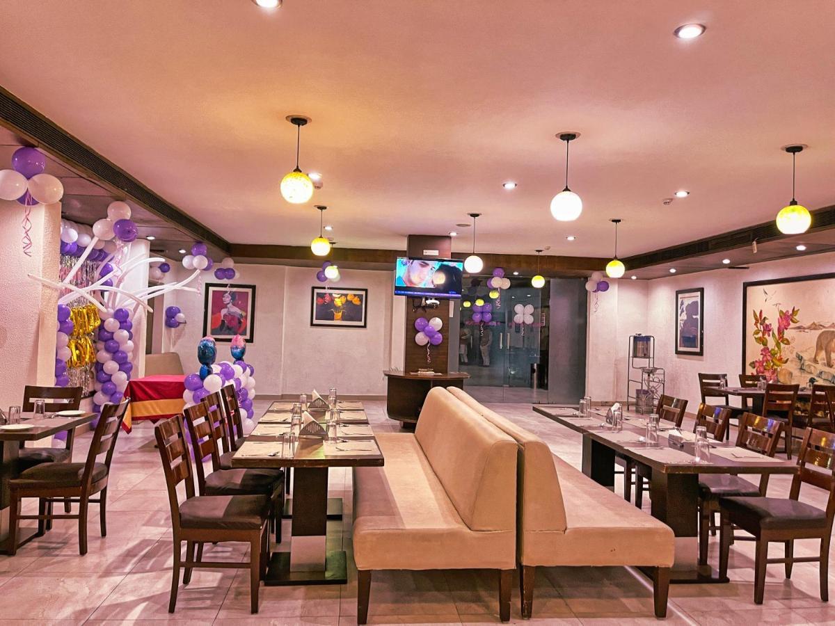 Hotel Clarks Collection Bhavnagar Exterior foto